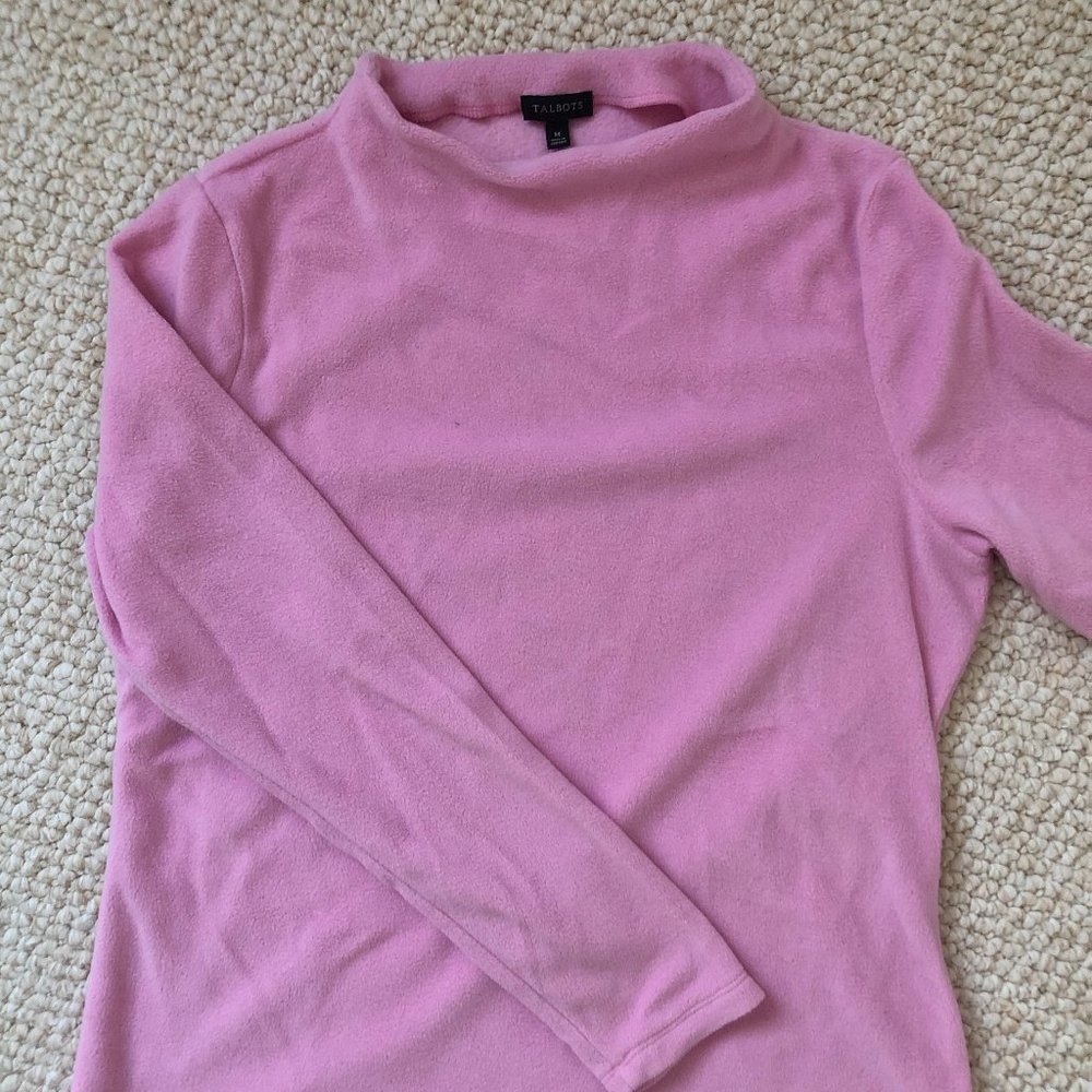 Talbots women's soft and cozy turtleneck, Size M